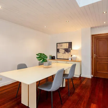 Downtown N97 Apartment Setubal